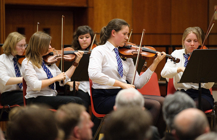 Should You Choose a UK Boarding School Near London?